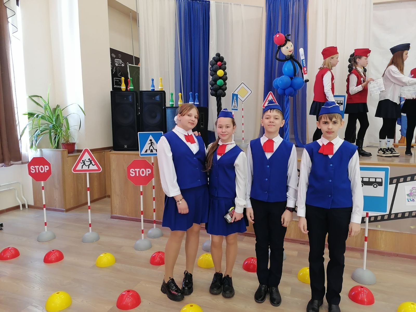 Изображения.